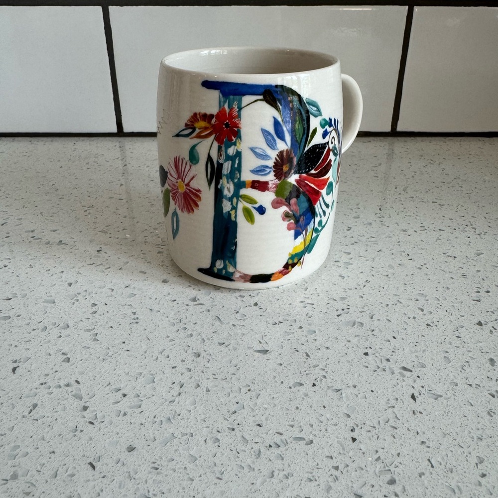 Anthropologie Starla M Halfmann Petal Palette Monogram Letter B Mug